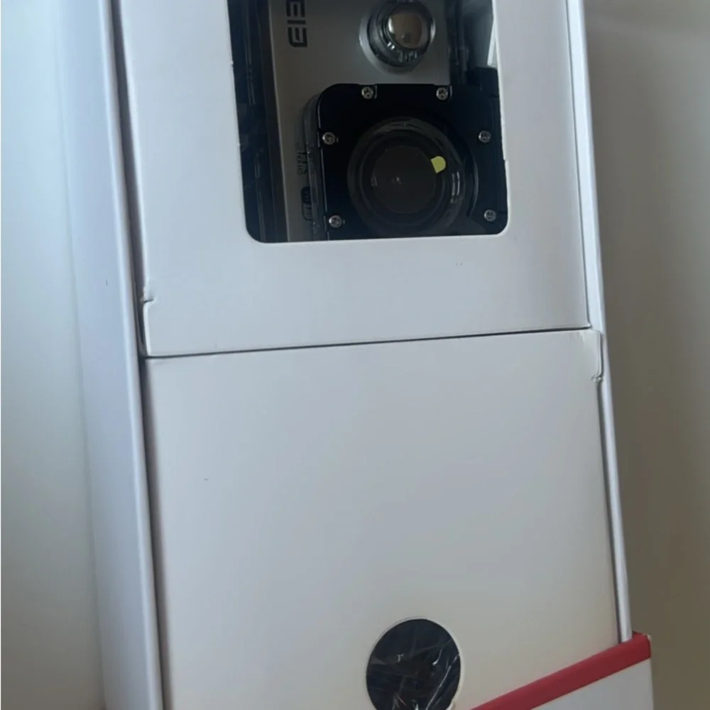 4K Action Camera - White with Red Accents
